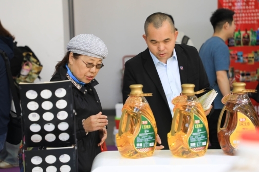 燃爆全场！喆泰惊艳亮相北京餐饮展插图8