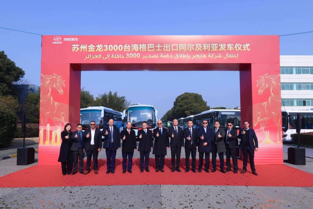 硬核实力铸口碑！苏州金龙新V系荣获“最畅销公路车型”插图1