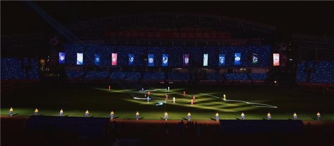 MOVA驭风者苏超刷新世界纪录，低空显示商业化迈入“屏显时代”里程碑插图