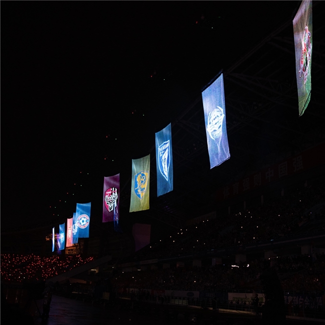 MOVA驭风者苏超刷新世界纪录，低空显示商业化迈入“屏显时代”里程碑插图1