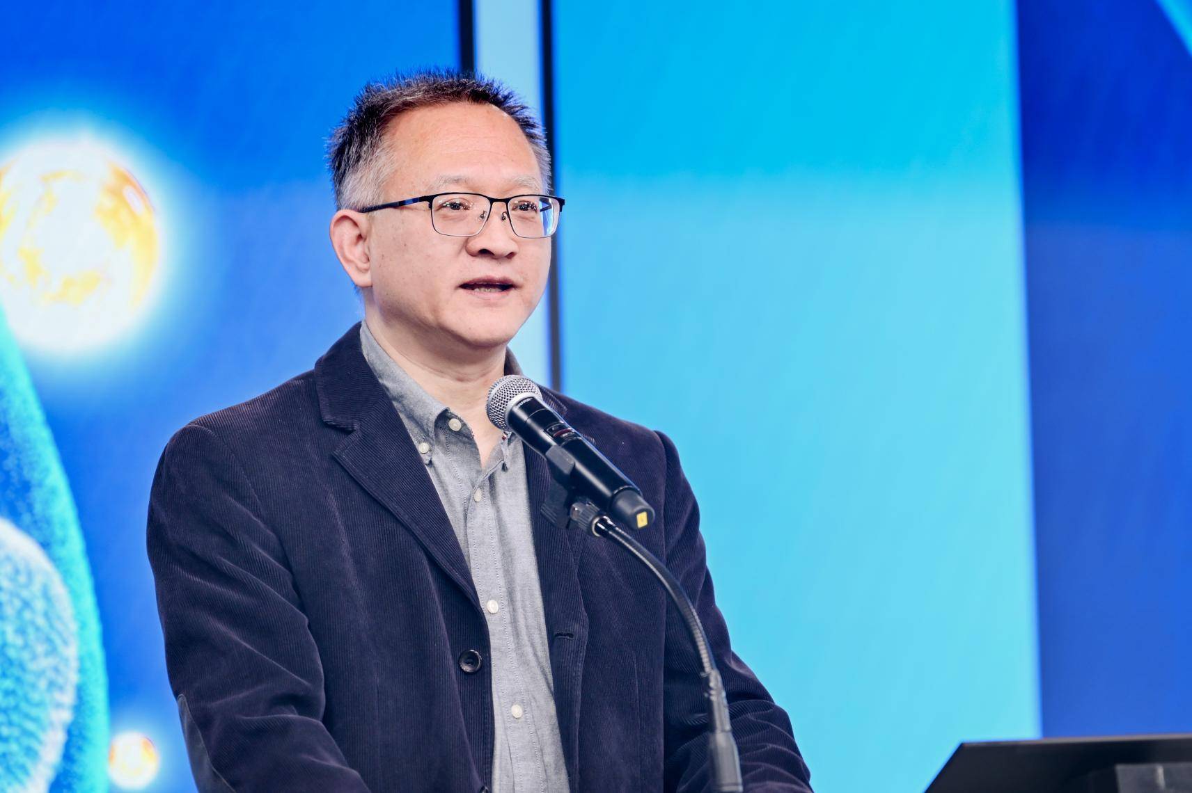 警惕“硬而不韧”带来的骨骼损伤，专家详解骨胶原的关键作用，inne大金条骨胶原钙提供全面营养方案插图1