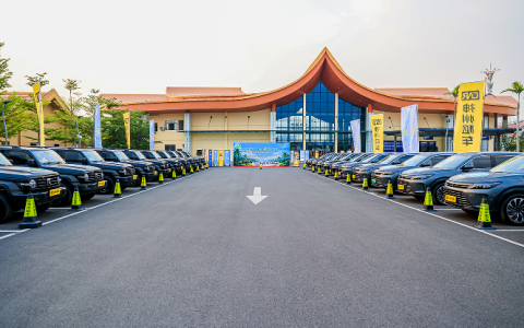 “自驾云途”租车自驾活动在滇启幕！神州租车发布行业服务倡议 助力云南“交旅融合”提质升级