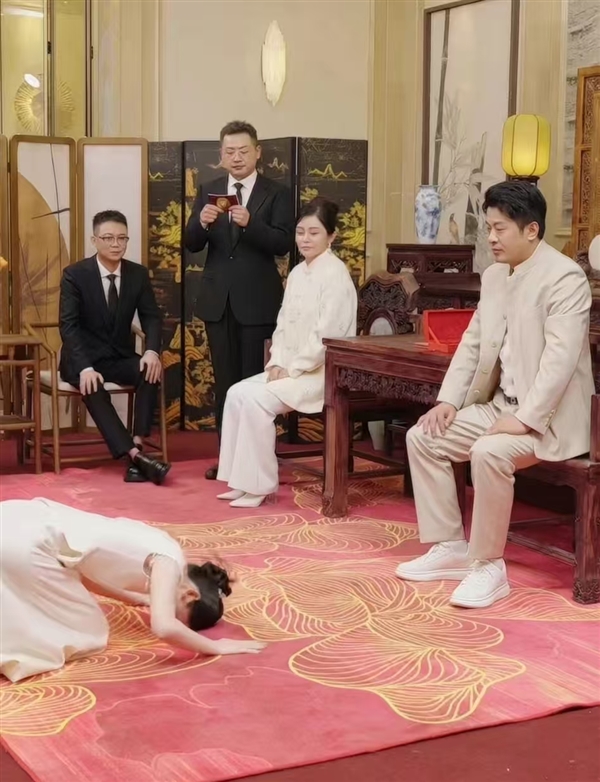 辛巴重出江湖高调收徒：此前曾五次宣布退网插图