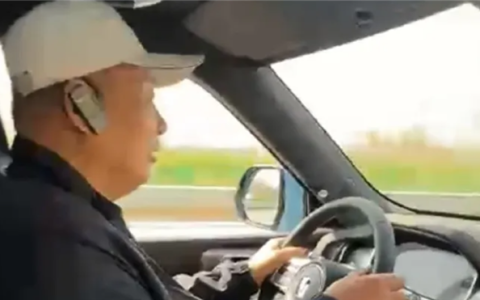 魏建军于东来直播透露长城将打造V8混动超跑及GT3级别赛车