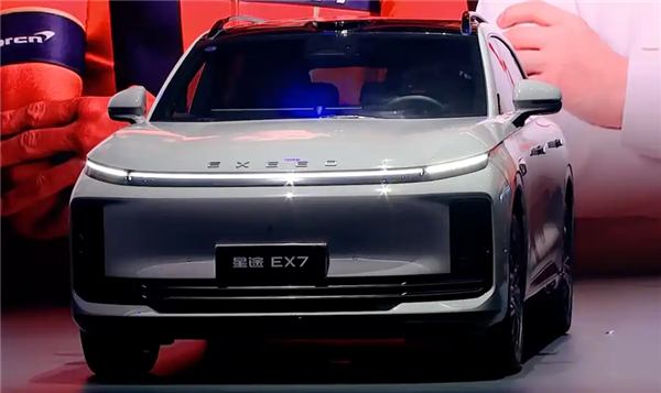 全球首搭航空级制动！星途EX7上市：置换价19.49万元插图
