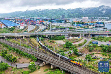 重庆西部陆海新通道一季度运量同比增幅超30%插图