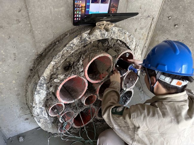 狭窄管道里如何测绘清障？这款爬行机器人获大奖插图1