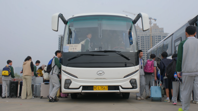 定制化运力升级提速！苏州金龙海格V9获洛阳阿普旅汽好评插图2