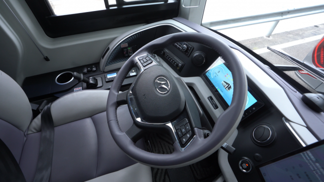 客旅新生态，共启新V来：苏州金龙精品战略重塑重庆出行新格局插图6