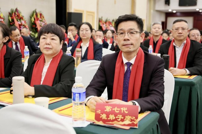 传承百年国医精髓，合肥天使儿童医院三位专家正式拜入中医儿科“臣字门”流派插图6