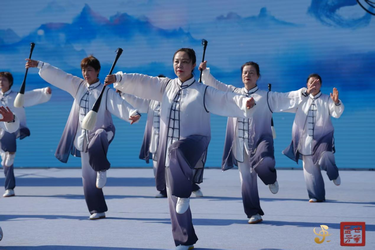 “盛世芳华”全国老年文化艺术系列活动南通站举行插图2