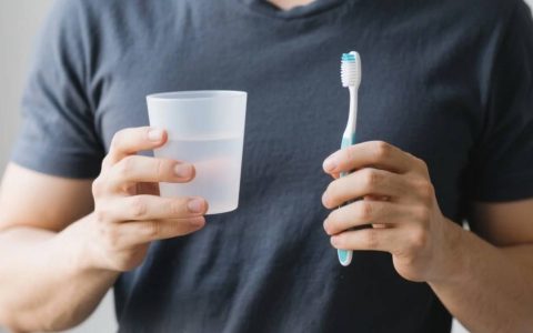 睡前刷牙都是错的？今天起，请调整一下！