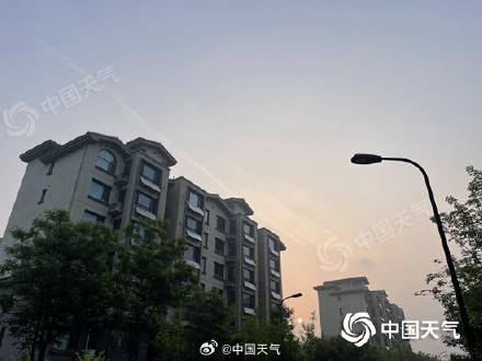 北京今日午后或现分散性雷雨体感闷热 周末将迎降雨降温插图