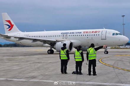成都新开直飞台中地区航线插图