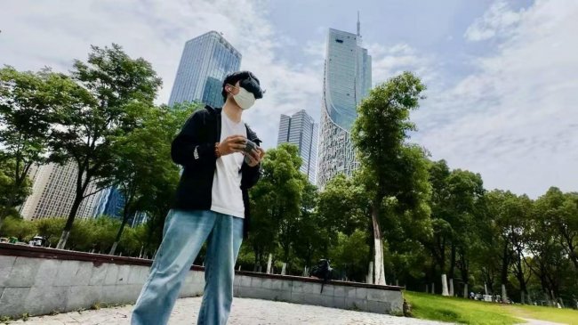 从玩飞机的小朋友到“00后知名飞手”：段安洋的逆袭之路插图
