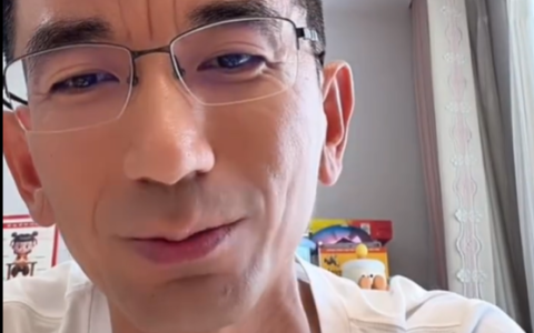 东方甄选前CEO孙东旭离职后首播：准备走出来了