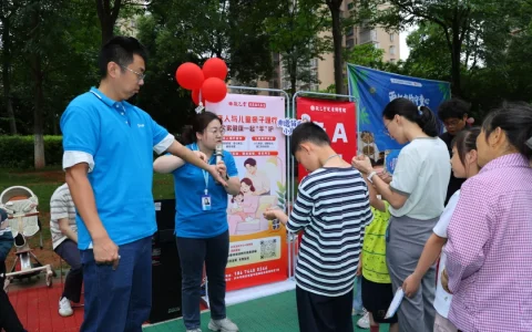 雨邻有约护童心 洪塘社区携手竹海堂开启中医药奇妙游