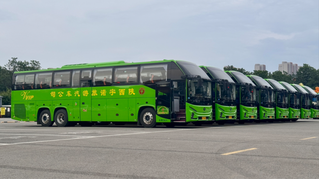 西北旅行正确打开方式!苏州金龙助力陕西宇诺解锁价值竞争新未来插图1 西北旅行正确打开方式!苏州金龙助力陕西宇诺解锁价值竞争新未来插图1