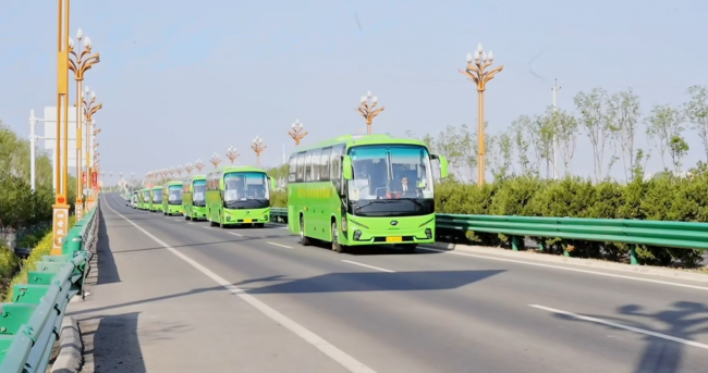 西北旅行正确打开方式!苏州金龙助力陕西宇诺解锁价值竞争新未来插图4 西北旅行正确打开方式!苏州金龙助力陕西宇诺解锁价值竞争新未来插图4