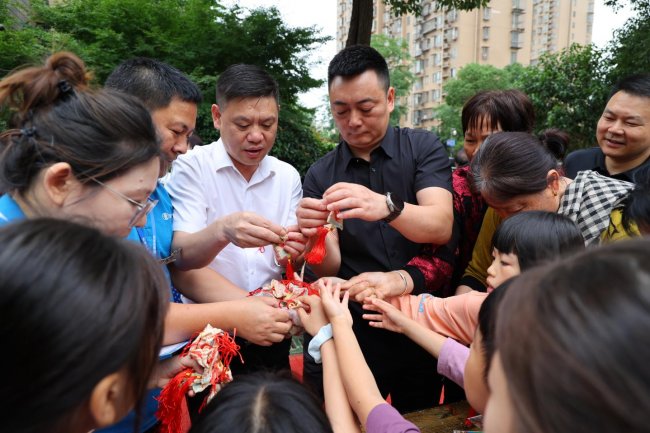 雨邻有约护童心 洪塘社区携手竹海堂开启中医药奇妙游插图5