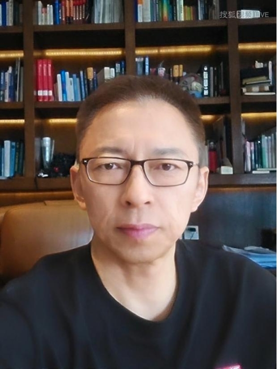 C罗泪别世界杯，一代人的青春谢幕！《张朝阳的英语课》带你重温传奇最后一舞插图