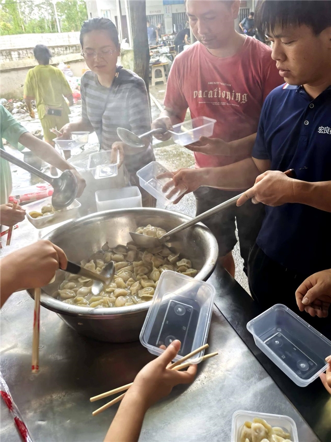 思念食品紧急调拨12000斤速冻食品 驰援广西插图2