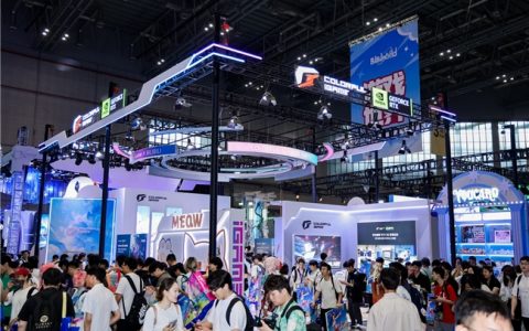 七彩虹携全系硬件亮相BW2026，打造融合科技与潮玩的玩创空间