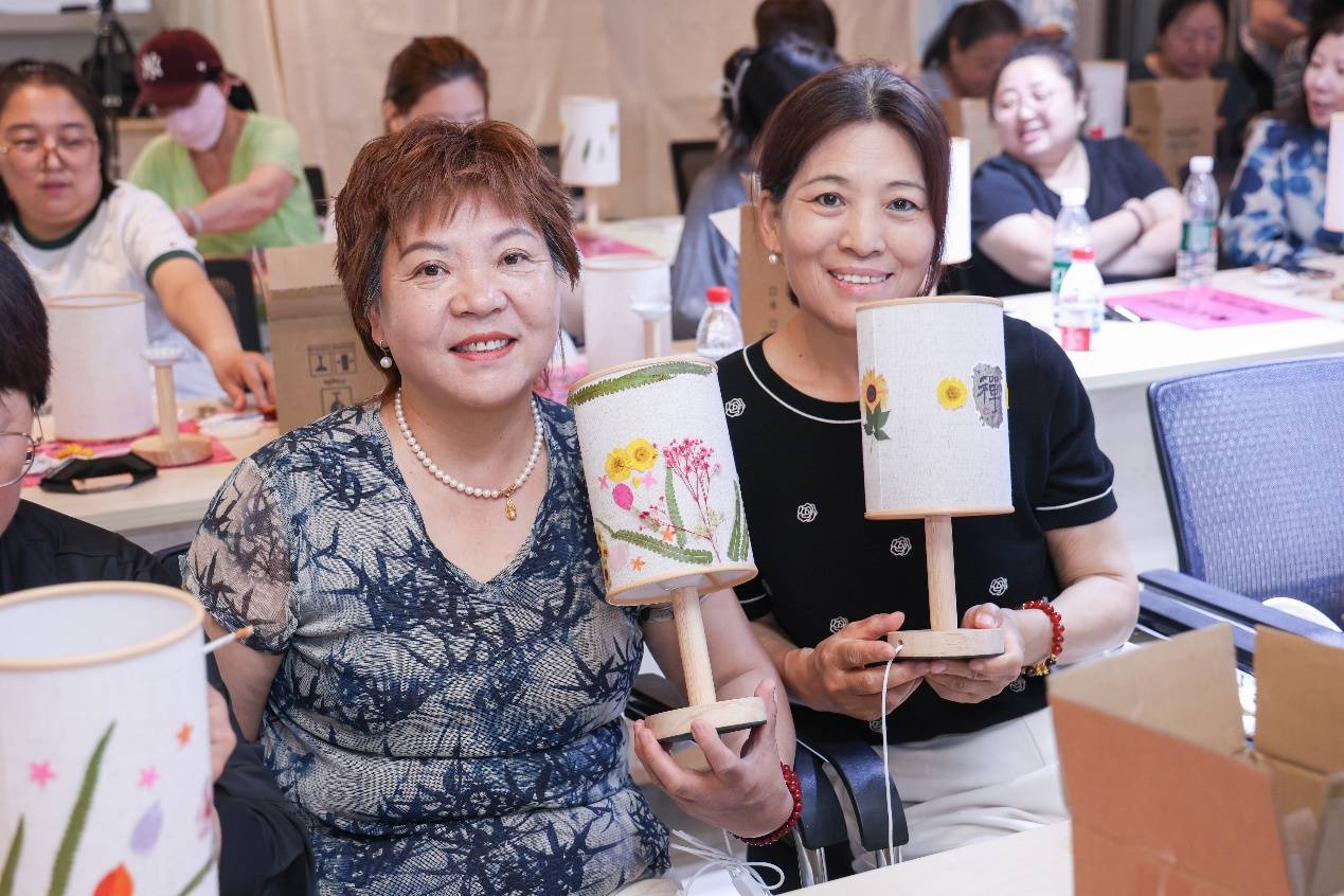 顺义区开展社会化管理退休人员“京颐技能行”主题活动，赋能缤彩银龄生活插图3