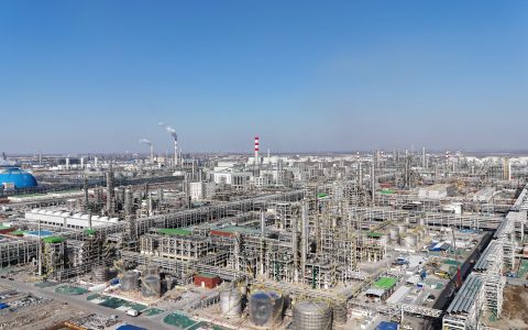 中国化学工程十六化建北方华锦260万吨/年产品精制装置中交