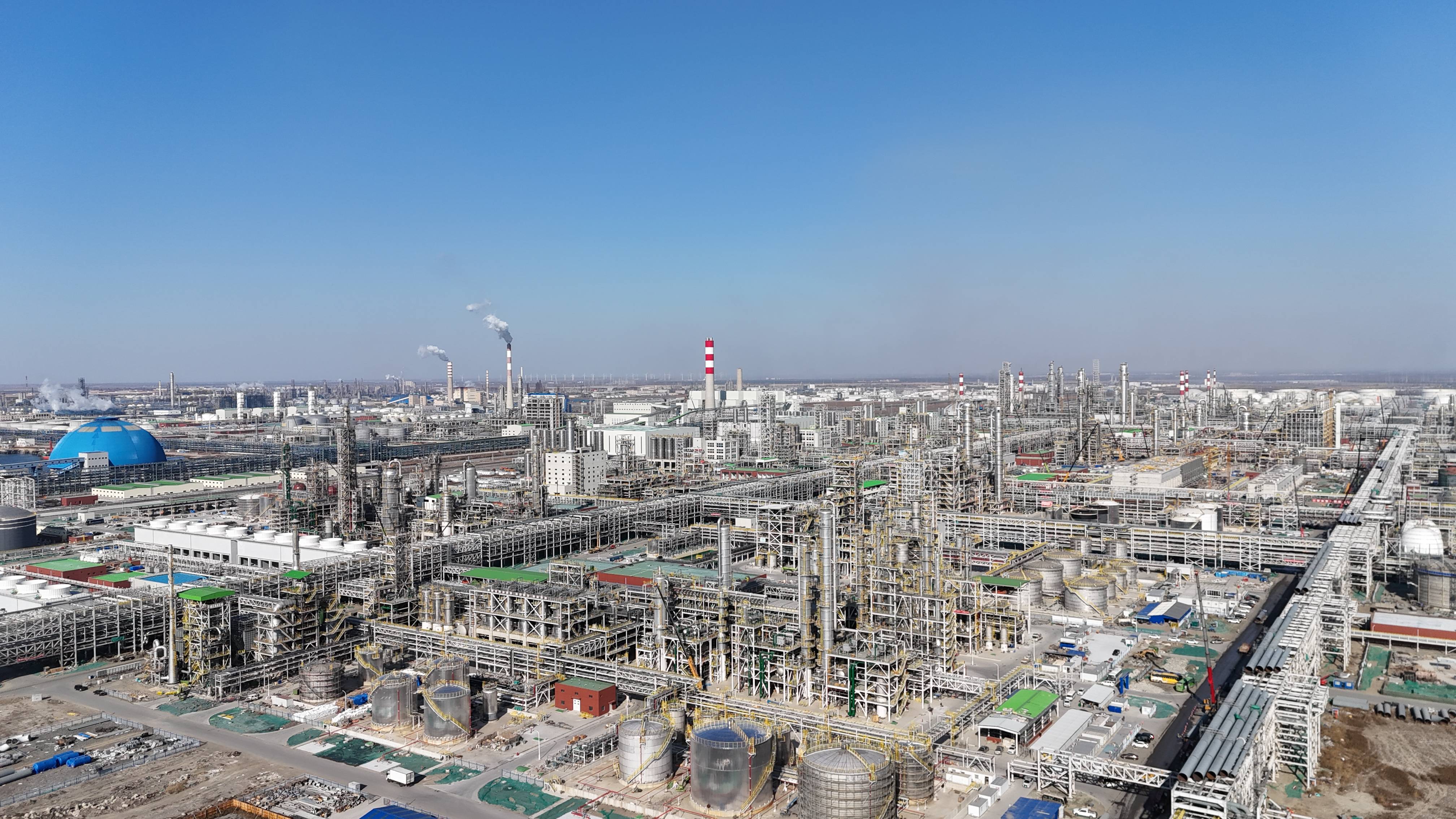 中国化学工程十六化建北方华锦260万吨/年产品精制装置中交插图 中国化学工程十六化建北方华锦260万吨/年产品精制装置中交插图