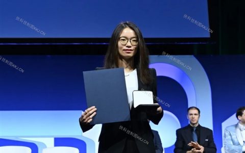 拿下菲尔兹奖！中国籍首位女得主王虹 颁奖现场介绍家乡桂林