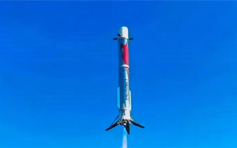 朱雀三号成了！中国首次实现火箭陆地回收：实拍视频公布