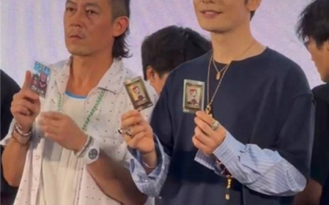 45岁陈冠希与48岁黄晓明同框上热搜：网友感慨一个老头一个小伙