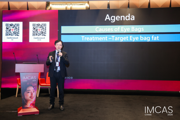 柏荟医师Dr. Peter Peng亮相IMCAS,与多国专家共探面部年轻化