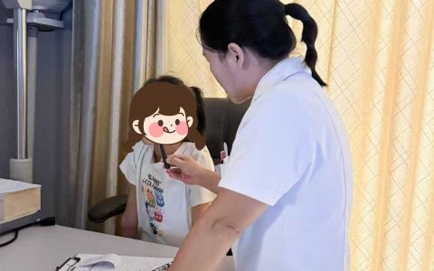 配镜避坑 99.6%顾客为何选择这家老店？