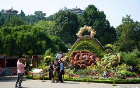 北京市属公园中秋迎客128.56万人次！国庆将推90项游园活动