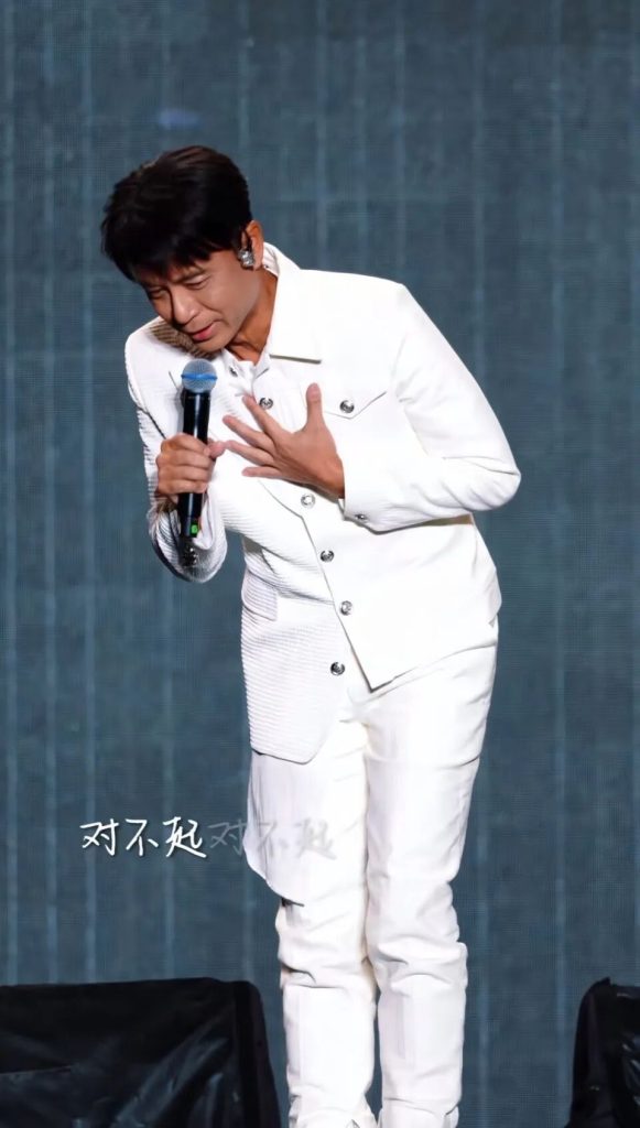 李克勤包头"人在囧途"：打出租600公里 凌晨登台致歉