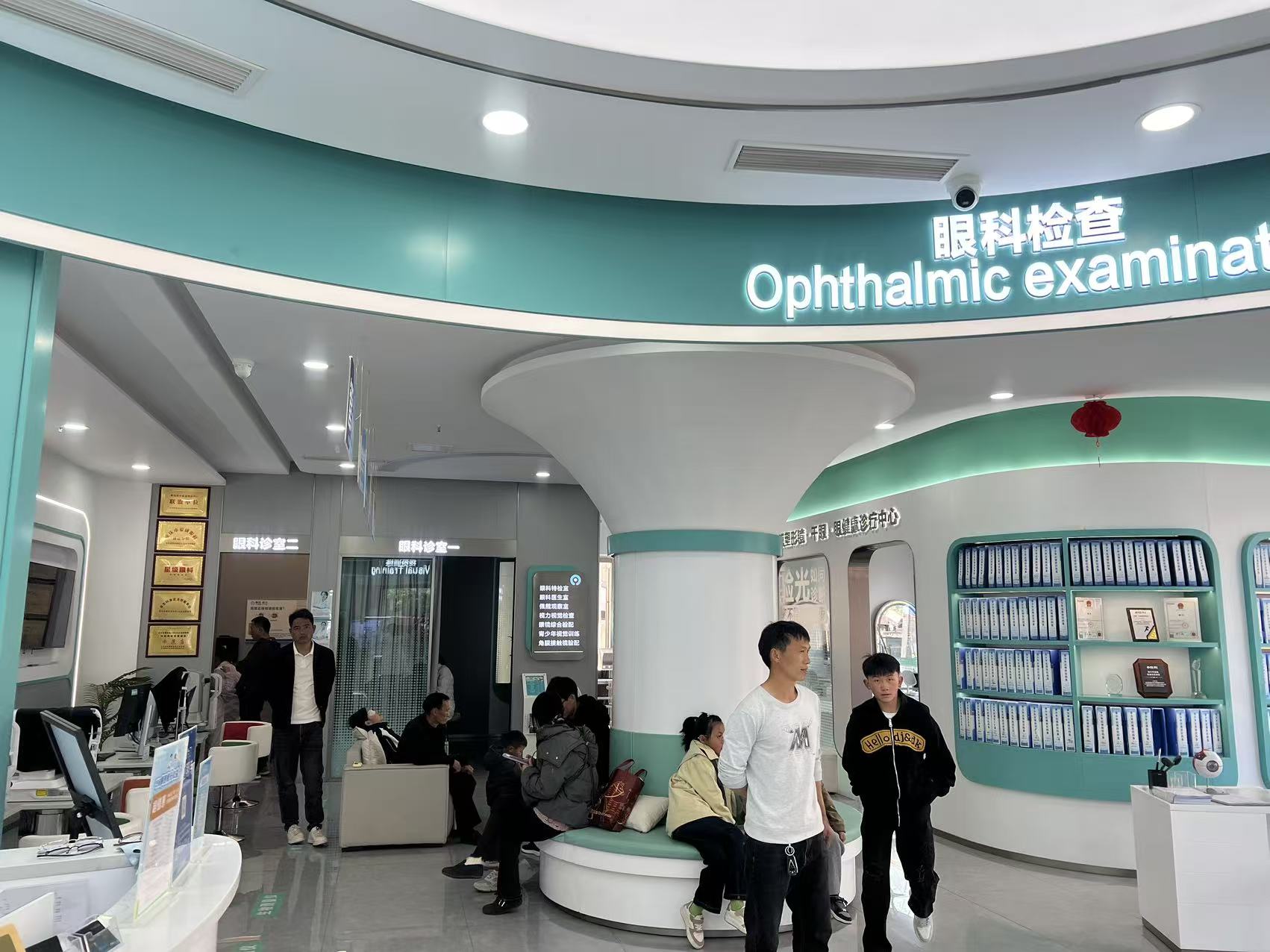 孩子配镜只看度数？小心踩中视力健康误区