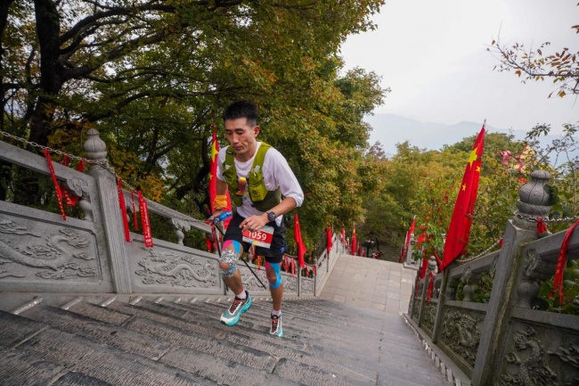 向山而跑逐梦太行 愚公故里激情燃动——2026中国山马越野系列赛暨首届济源山地越野（徒步）大会・全国徒步大会（河南济源站）举行