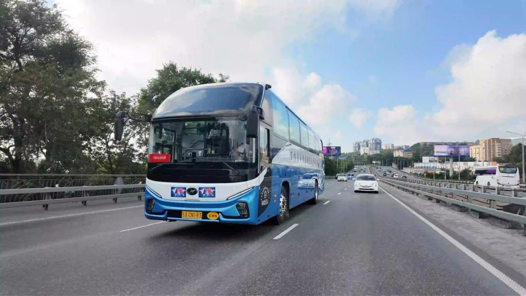 -35℃极寒见证  苏州金龙新V系客车“省心”解码东北亚跨境游方程式