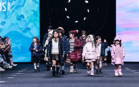 亲子达人齐聚上海时装周，演绎高梵KIDS冬日新装